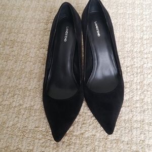 Lands End Black Suede Pumps